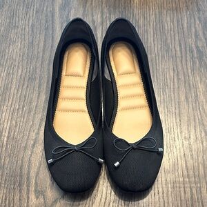 Kelly and Katie flats size 11
